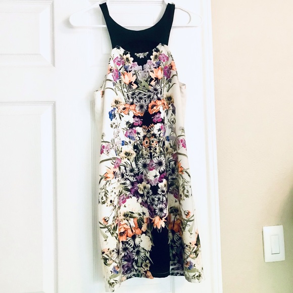 AKIRA Dresses & Skirts - Floral Sleeveless Dress
